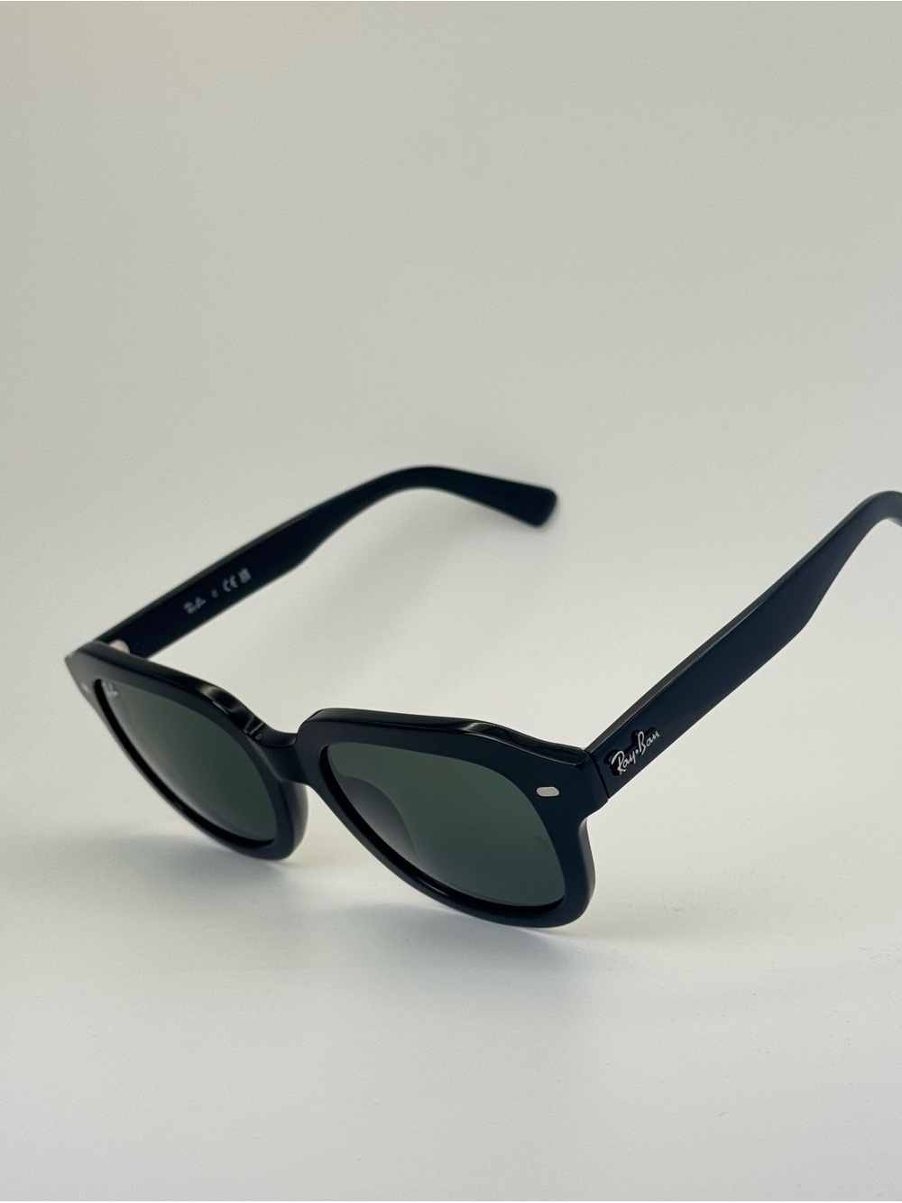 Ray-Ban RB4398 ERIK